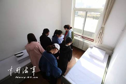 https://mmbiz.qpic.cn/mmbiz_jpg/LHSHzDUnzDgmnHL3IHp2I38cB3v5CibiaPkr19rdIJuTgXuS0Fn3axibRmibZOZHwvbSEAQnnQtIuOFuIICU99qgVQ/640?wx_fmt=jpeg&wxfrom=5&wx_lazy=1